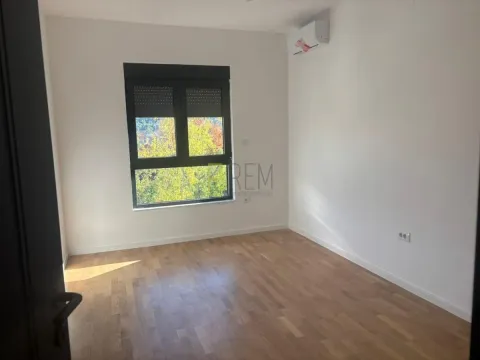 Prodaja, dvosoban stan, 68m², City Kej, Podgorica - image 5