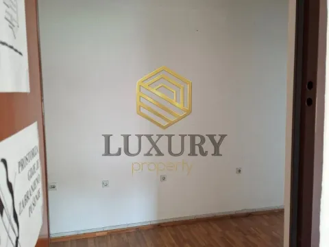 Rent, office space, 95m², Stari Aerodrom, Podgorica - image 4