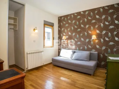 Prodaja, trosoban stan, 69m², Stari Grad, Beograd - image 10