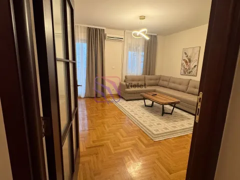 Izdavanje, jednosoban stan, 54m², Zagorič, Podgorica - image 9