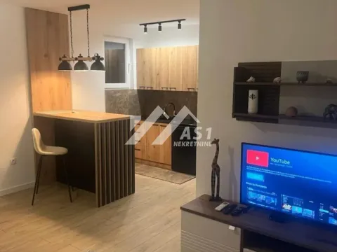 Rent, office space, 350m², Petrovaradin, Novi Sad - image 5