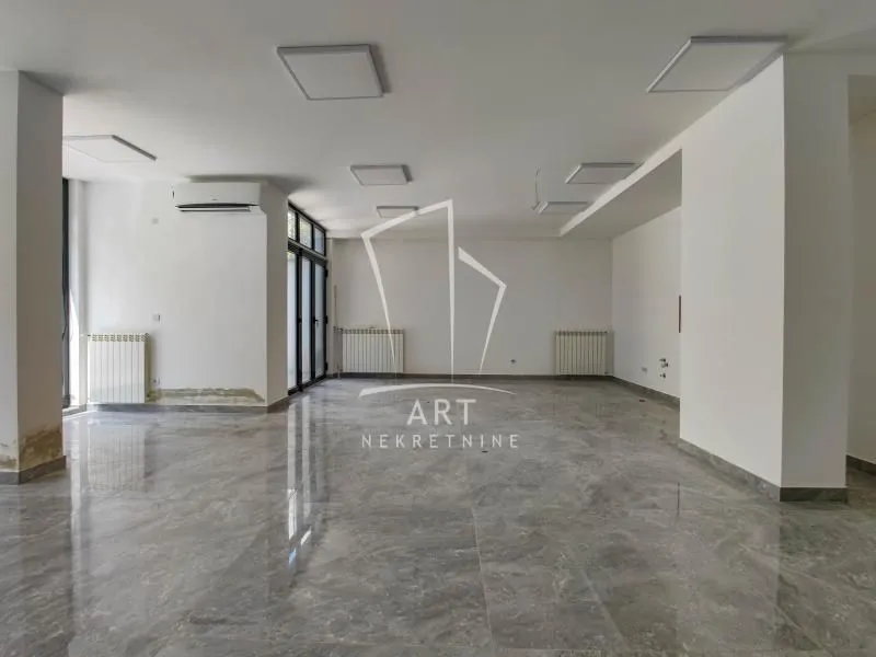 Rent, office space, 74m², Voždovac Sve Podlokacije, Beograd