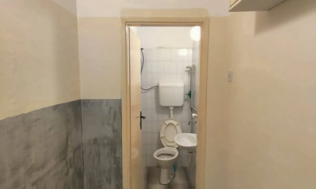 Prodaja, poslovni prostor, 36m², Lepa Kata, Podgorica