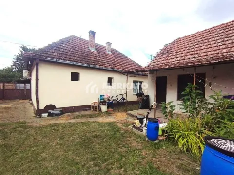 Prodaja, kuća, 77m², Klek, Zrenjanin - image 2