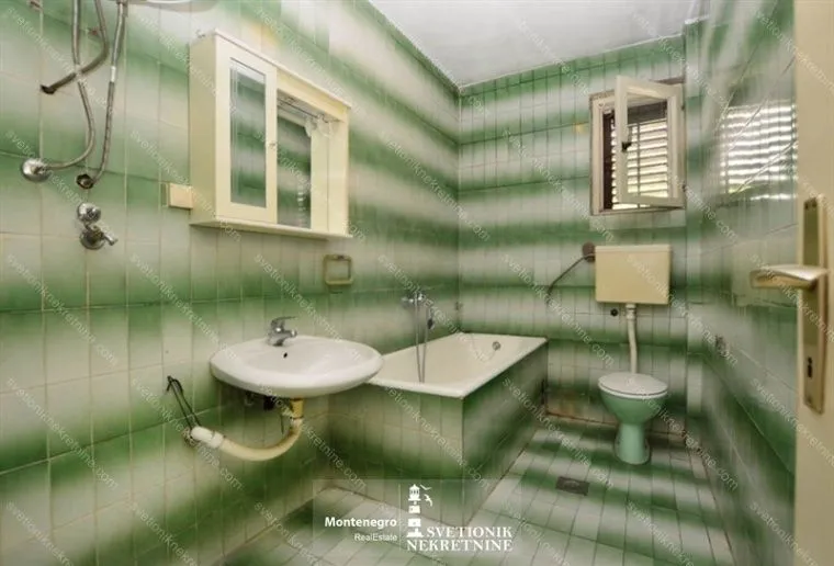 Prodaja, kuća, 202m², Igalo, Herceg Novi