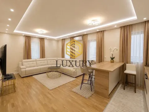 Izdavanje, dvosoban stan, 86m², Stara Varoš, Podgorica - image 2