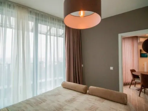 Izdavanje, trosoban stan, 92m², Vračar Centar, Vračar Sve Podlokacije - image 5