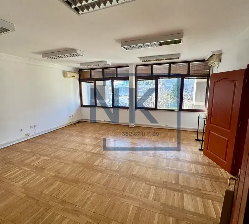 Rent, office space, 92m², Preko Morače, Podgorica