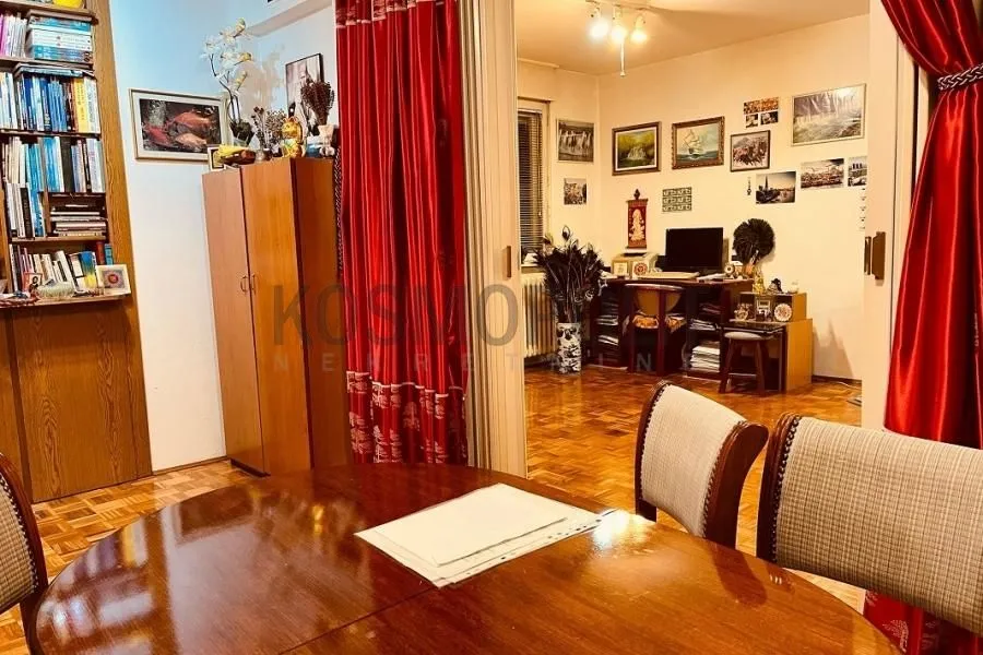 Sale, four bedroom apartment, 101m², Žarkovo, Beograd