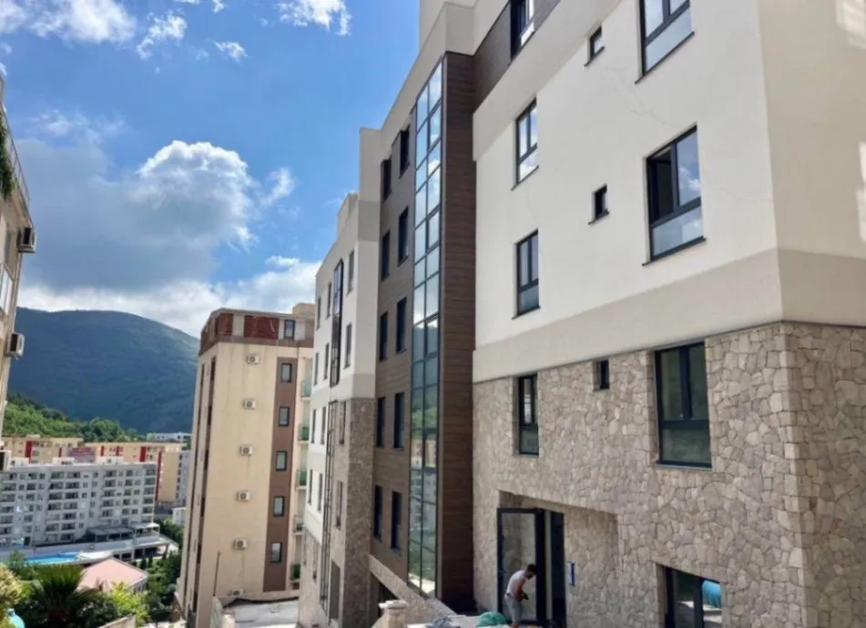 Prodaja, jednosoban stan, 45m², Bečići, Budva