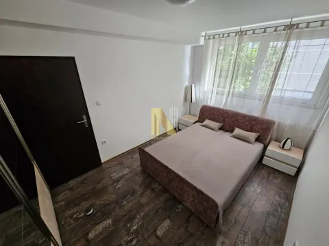 Izdavanje, dvosoban stan, 60m², Centar, Novi Sad - image 26