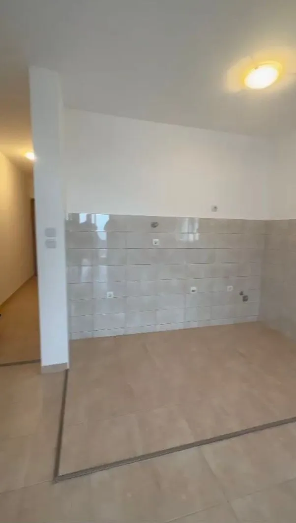 Prodaja, dvosoban stan, 72m², Igalo, Herceg Novi