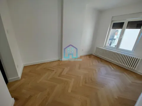 Prodaja, trosoban stan, 85m², Stari grad, Novi Sad - image 12