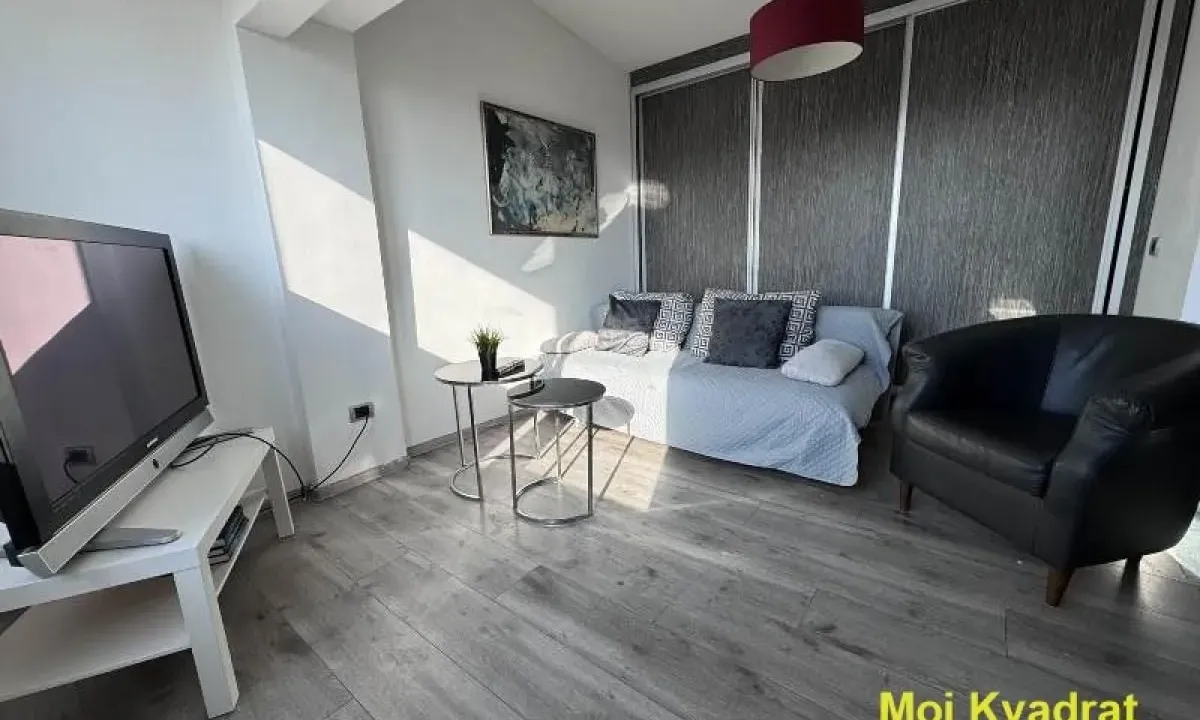 Prodaja, trosoban stan, 58m², Savski Venac, Beograd