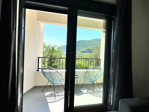 Izdavanje, jednosoban stan, 50m², Bečići, Budva - image 7