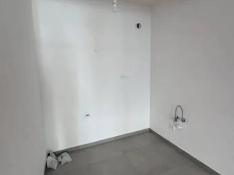 Sale, one bedroom apartment, 43m², Bar, Crna Gora - image 6