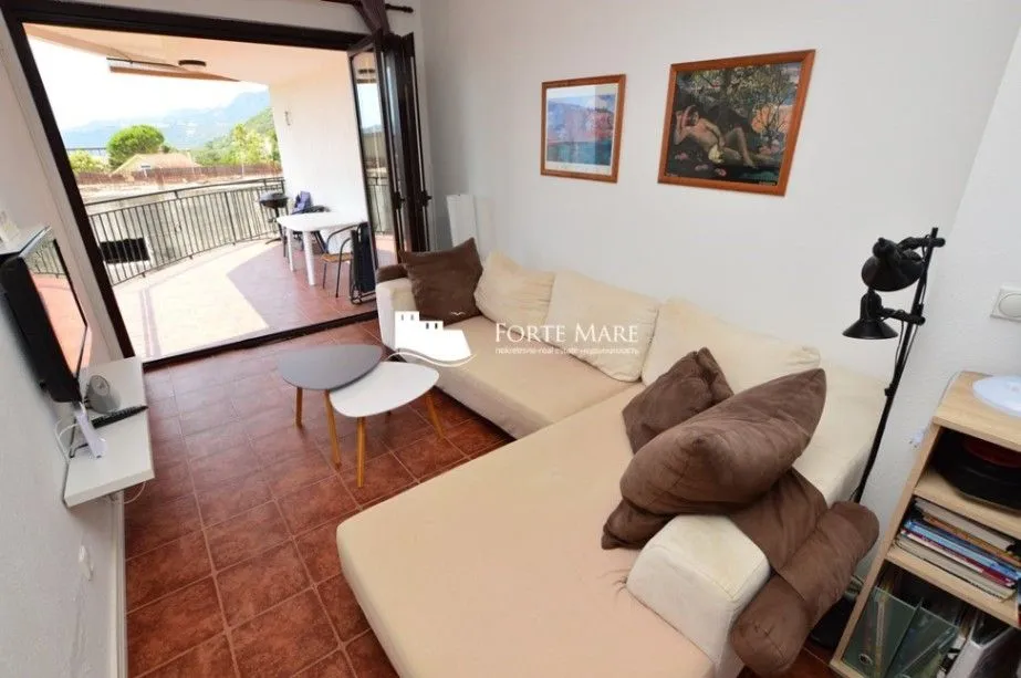 Prodaja, dvosoban stan, 90m², Kumbor, Herceg Novi