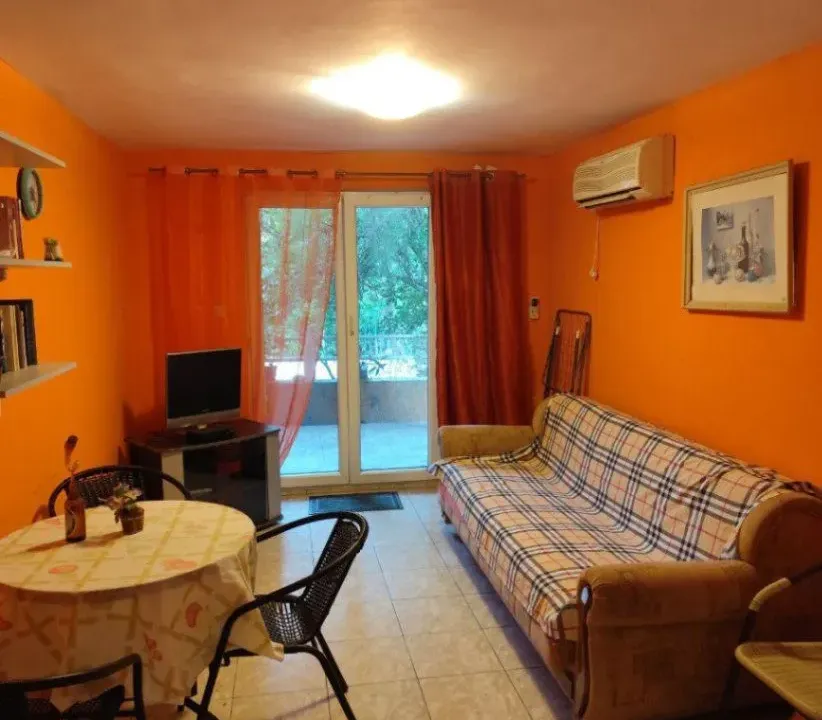 Sale, one bedroom apartment, 37m², Đenovići, Herceg Novi