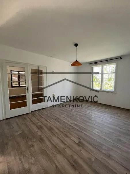 Sale, house, 130m², Čortanovci, Inđija