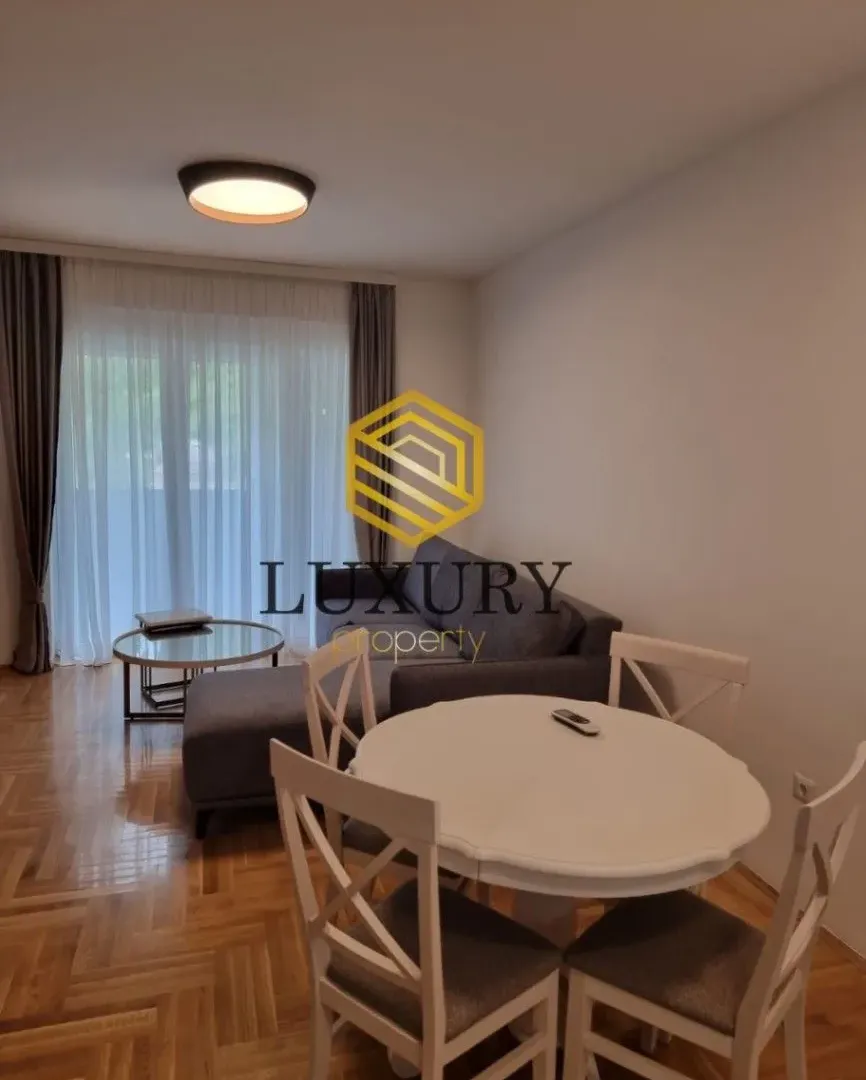 Rent, apartment, 47m², Stari Aerodrom, Podgorica