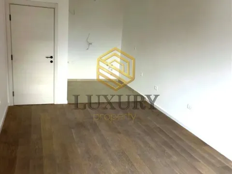 Sale, one bedroom apartment, 43m², Stari Aerodrom, Podgorica - image 3