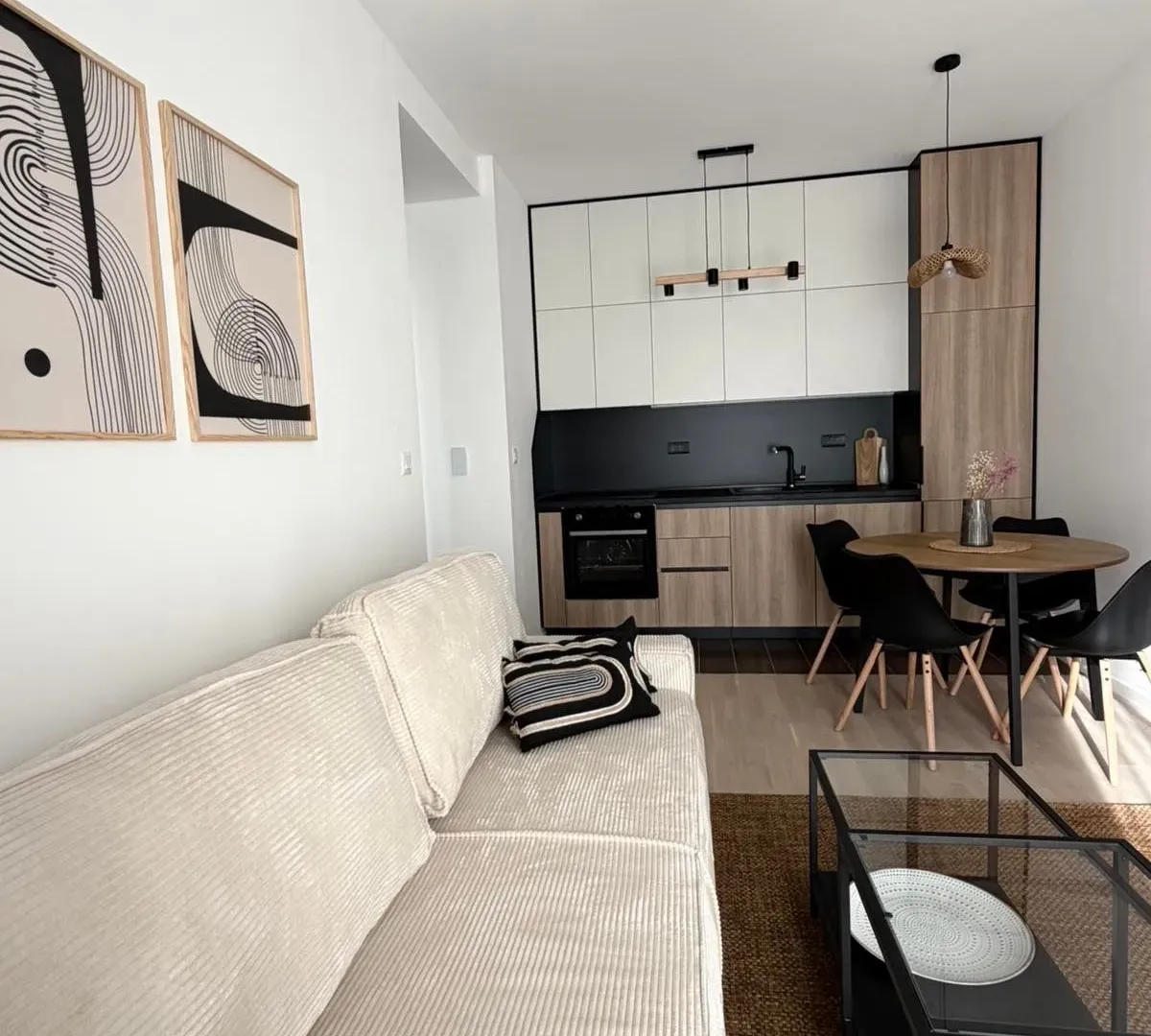 Izdavanje, jednosoban stan, 40m², Tološi, Podgorica