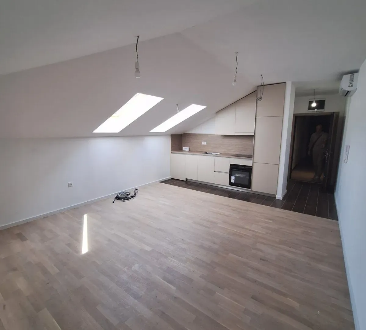 Prodaja, jednosoban stan, 52m², Tološi, Podgorica