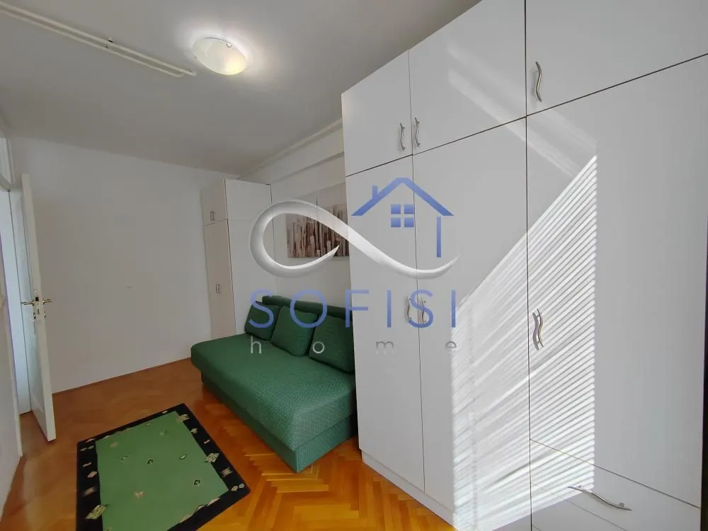 Izdavanje, jednosoban stan, 35m², Bulevar Oslobodjenja, Novi Sad Sve Podlokacije