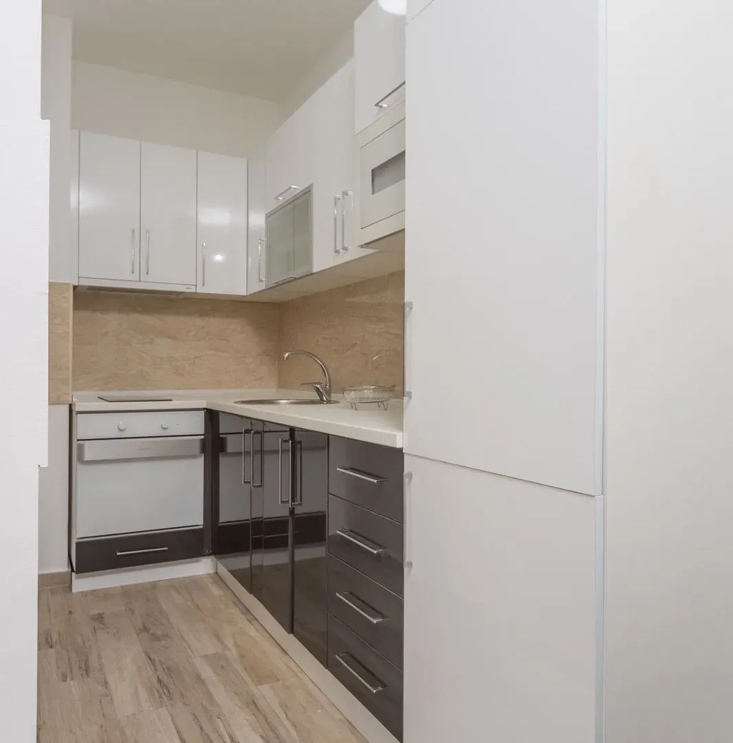 Sale, two bedroom apartment, 75m², Dobre Vode, Bar