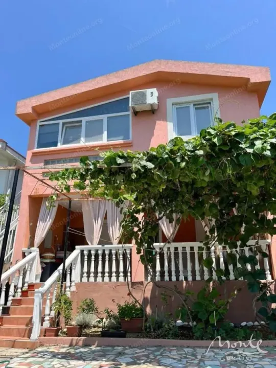 Sale, house, 122m², Sutomore, Bar