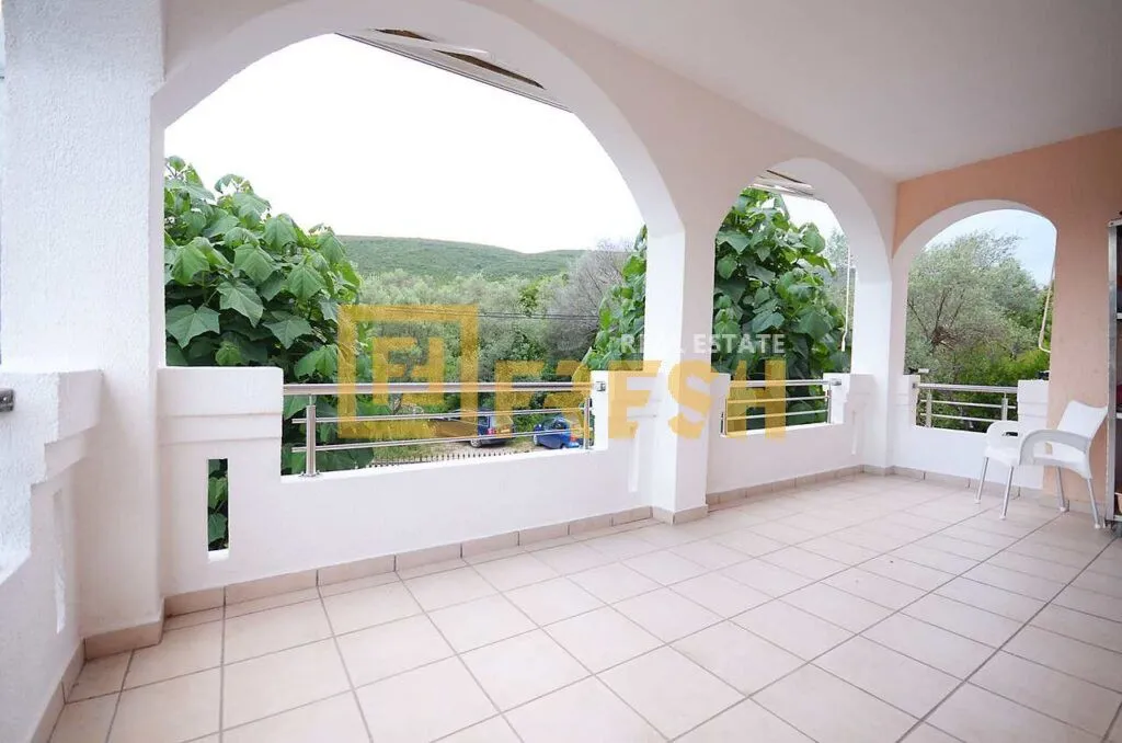 Prodaja, kuća, 253m², Tivat, Crna Gora