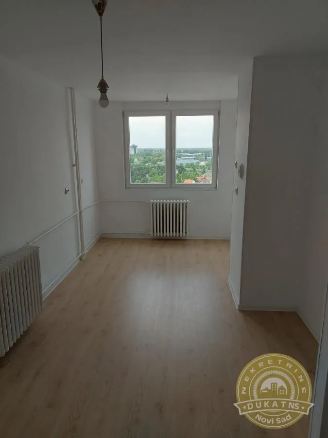 Prodaja, trosoban stan, 61m², Bulevar Oslobodjenja, Novi Sad Sve Podlokacije