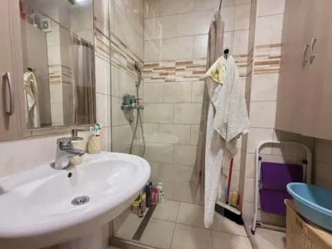 Prodaja, dvosoban stan, 68m², Stari Aerodrom, Podgorica - image 12