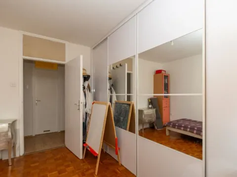 Prodaja, jednosoban stan, 65m², Pobrežje, Podgorica - image 11