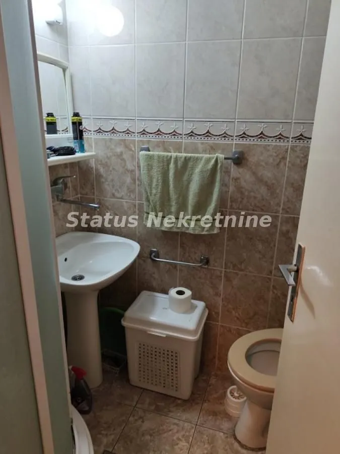 Rent, one bedroom apartment, 38m², Grbavica, Novi Sad Sve Podlokacije