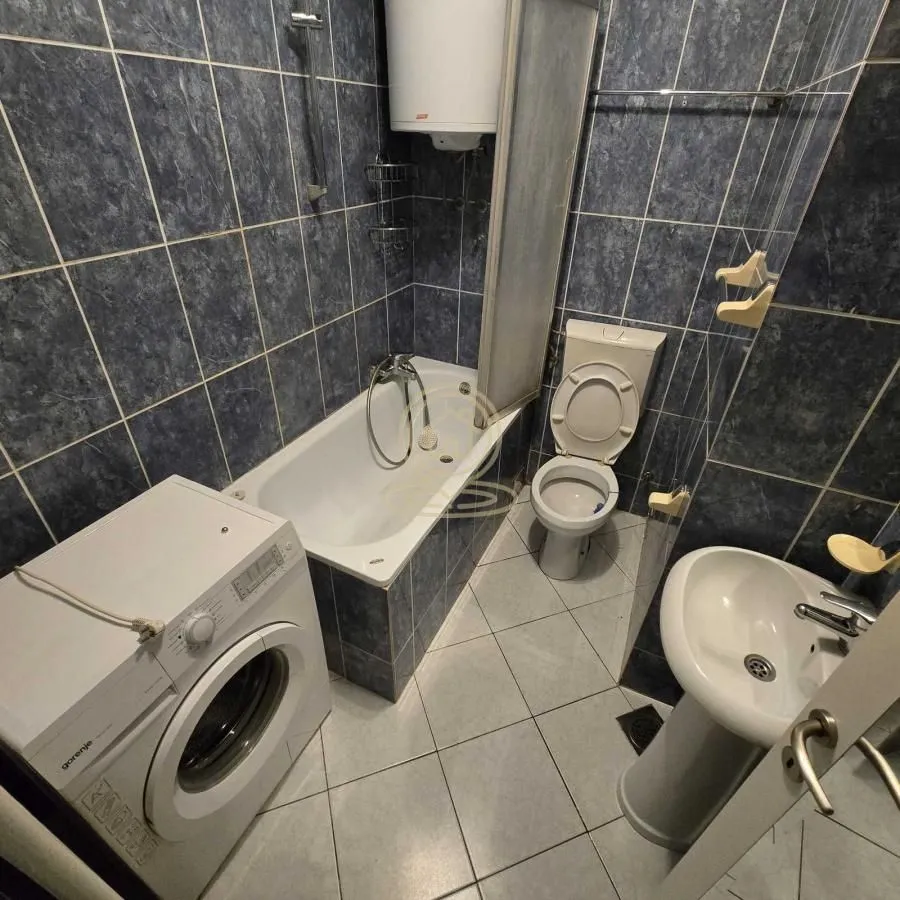 Izdavanje, jednosoban stan, 40m², Kej, Novi Sad Sve Podlokacije