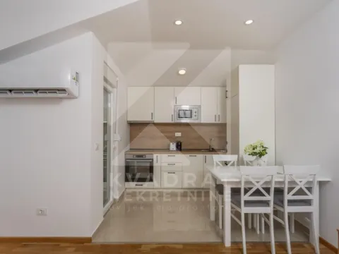 Rent, two bedroom apartment, 63m², Stari Aerodrom, Podgorica - image 5