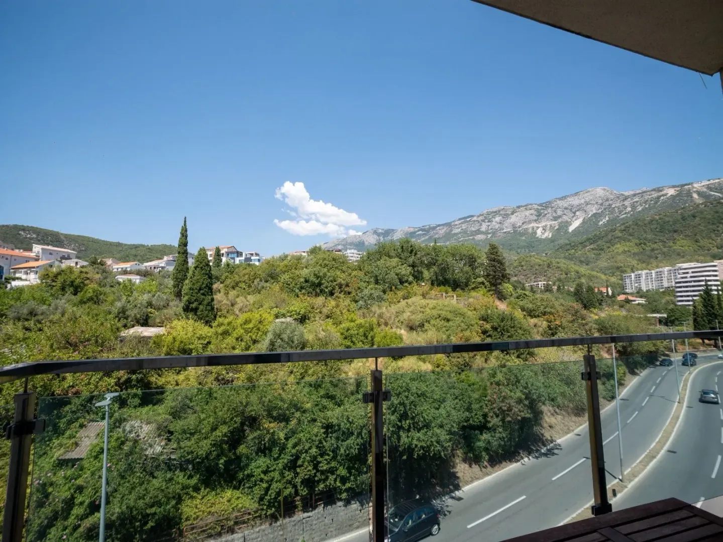 Sale, two bedroom apartment, 89m², Bečići, Budva