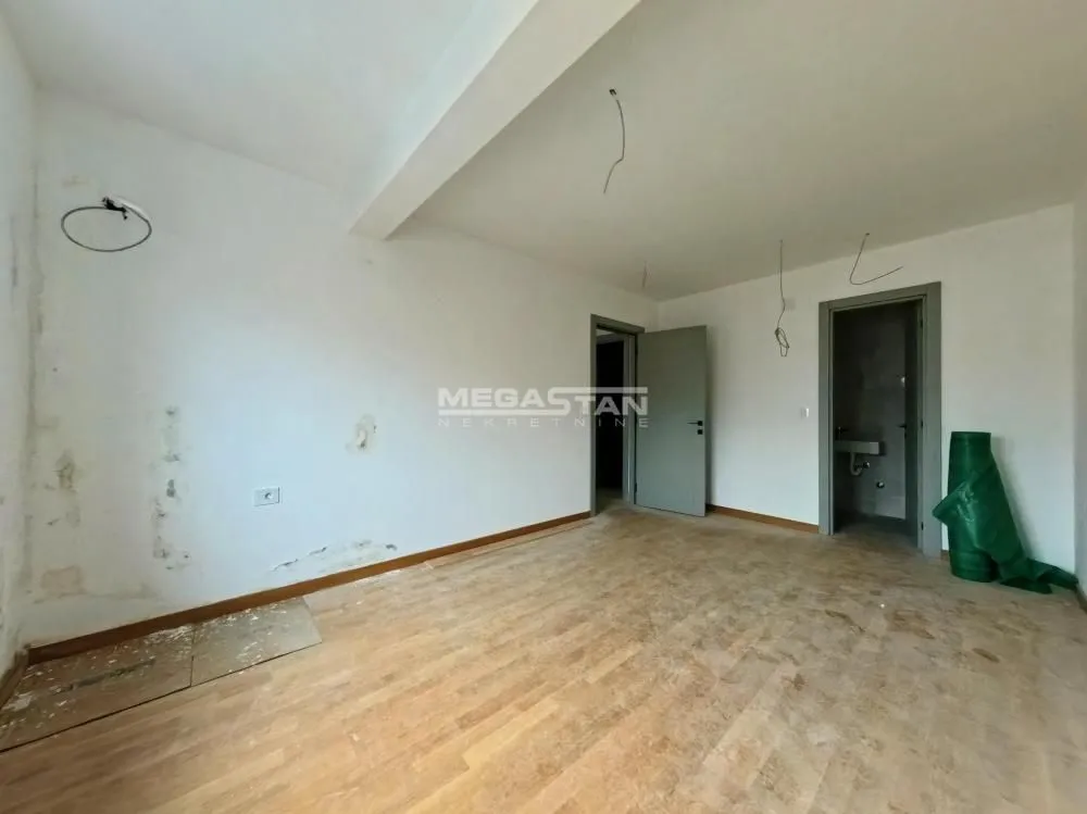 Prodaja, stan, 134m², Autokomanda, Voždovac Sve Podlokacije