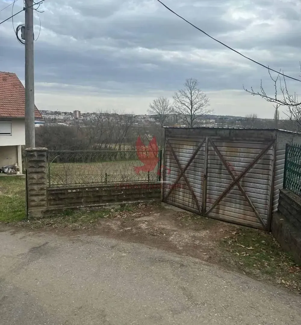Sale, house, 240m², Mladenovac, Beograd