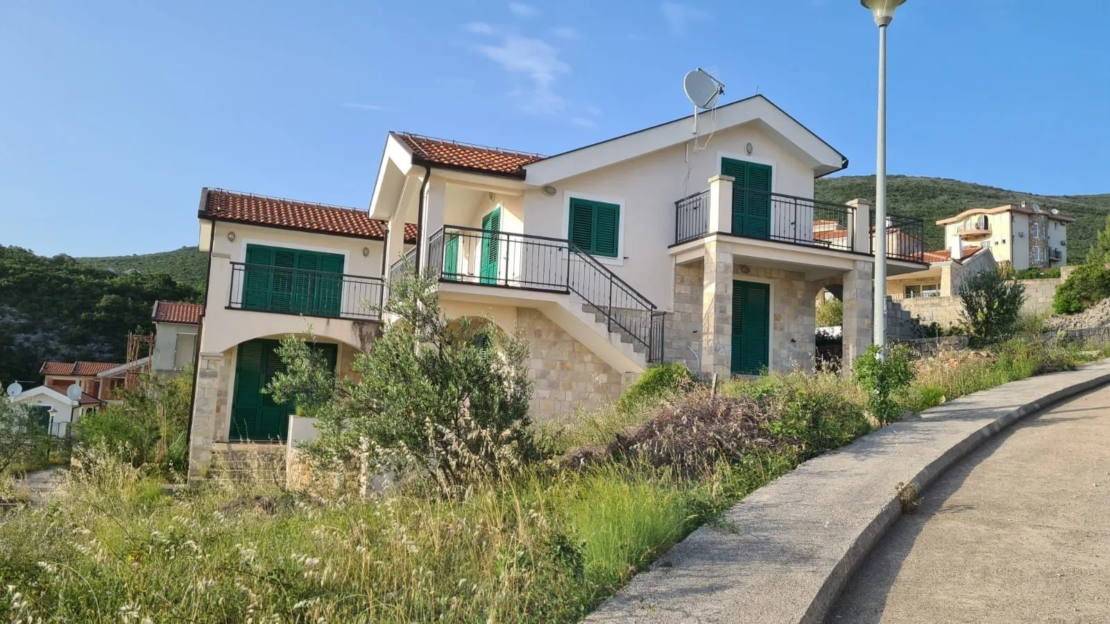 Prodaja, kuća, 290m², Rose, Herceg Novi