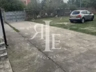 Izdavanje, kuća, 340m², Zemun Sve Podlokacije, Beograd - image 13