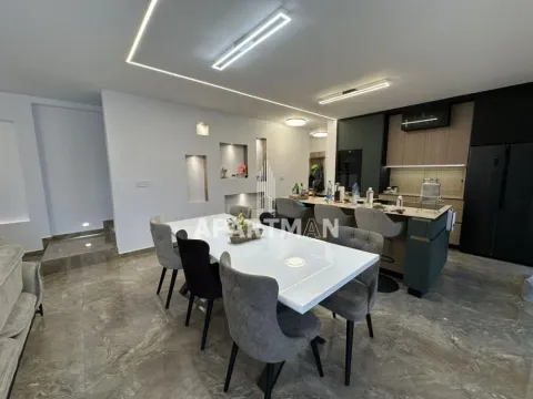 Rent, house, 330m², Amerić, Mladenovac - image 7