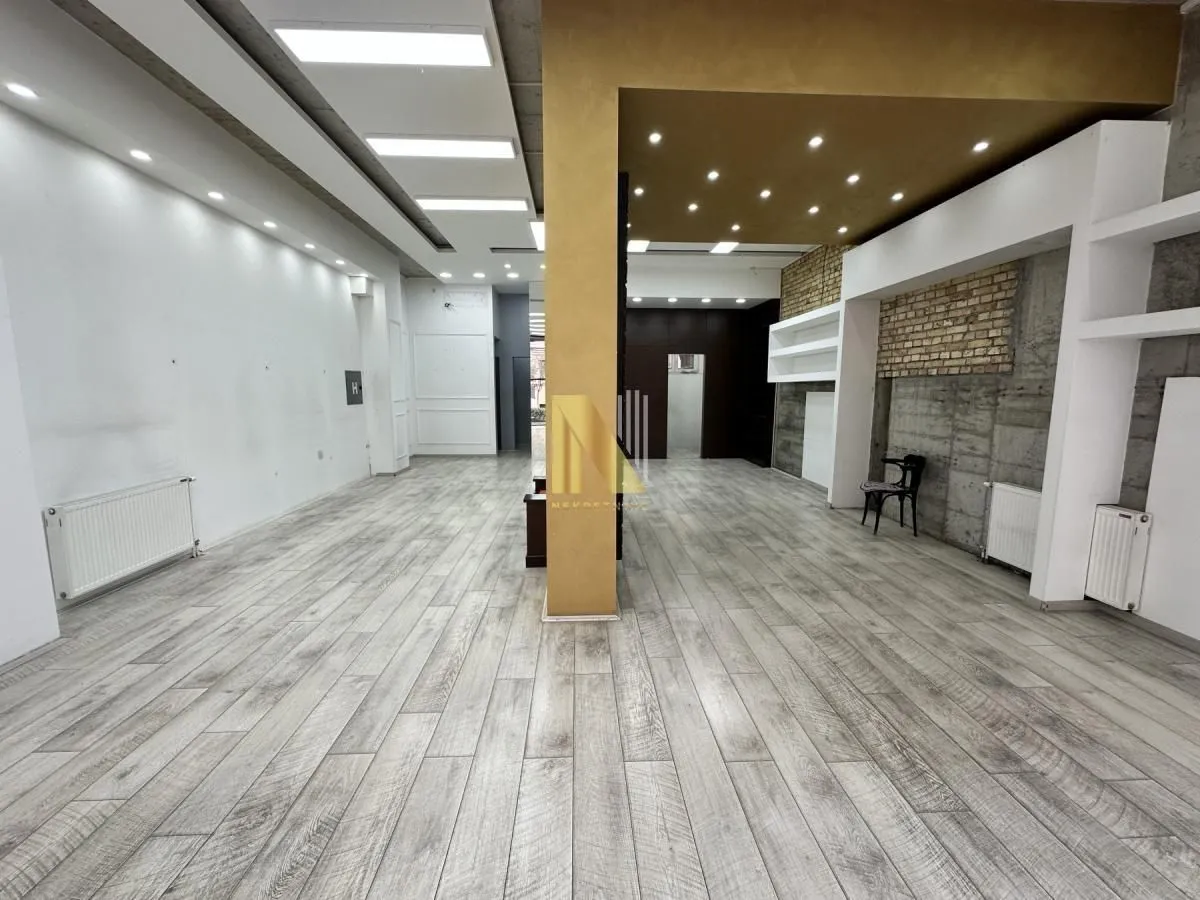 Rent, office space, 134m², Centar, Novi Sad