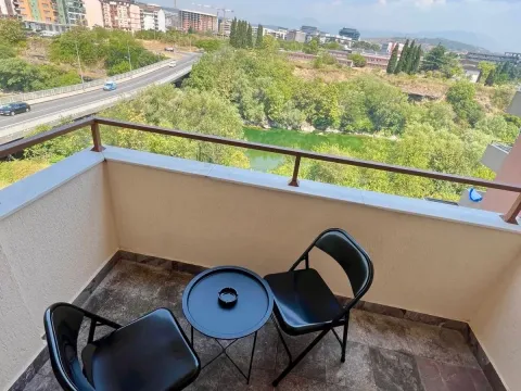 Rent, two bedroom apartment, 65m², Krivi Most, Podgorica - image 11