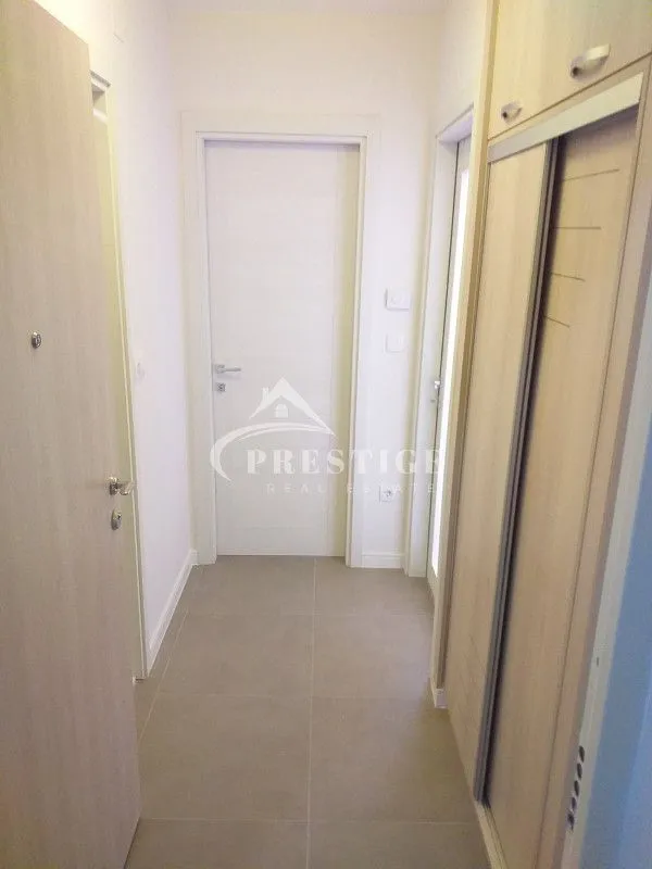 Rent, one bedroom apartment, 40m², Pobrežje, Podgorica