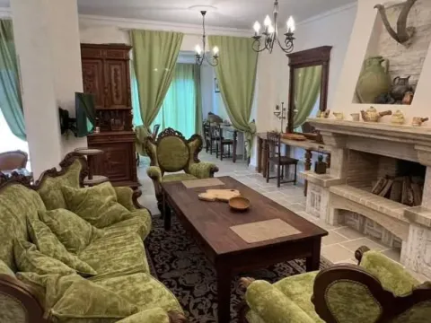 Prodaja, kuća, 252m², Krašići, Tivat - image 4