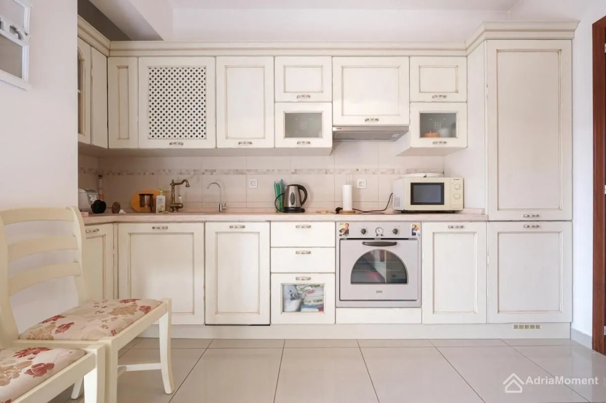 Sale, one bedroom apartment, 64m², Centar, Budva