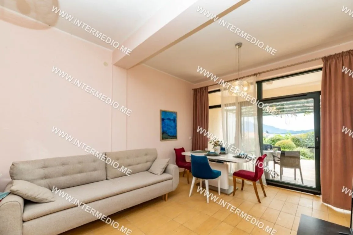 Prodaja, dvosoban stan, 103m², Bijela, Herceg Novi