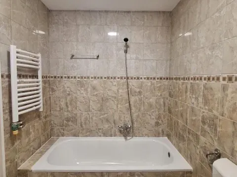 Izdavanje, trosoban stan, 65m², Rotkvarija, Novi Sad Sve Podlokacije - image 11